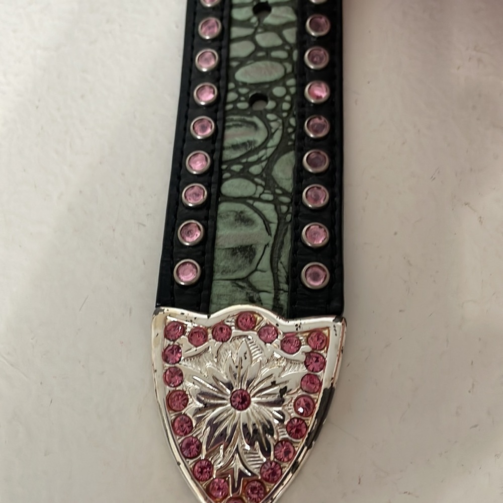 Woman’s Leather Belt Pink Rhinestone Silver color Buckle Cowgirl Country - Picture 12 of 12